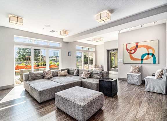 2828 Zuni Apartments in Denver, Colorado Clubhouse Lounge
