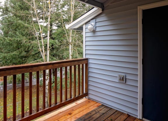 Outlook16 Private Balcony