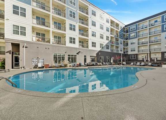 909 Flats Modern Apartments in Nashville, Tennessee Pool