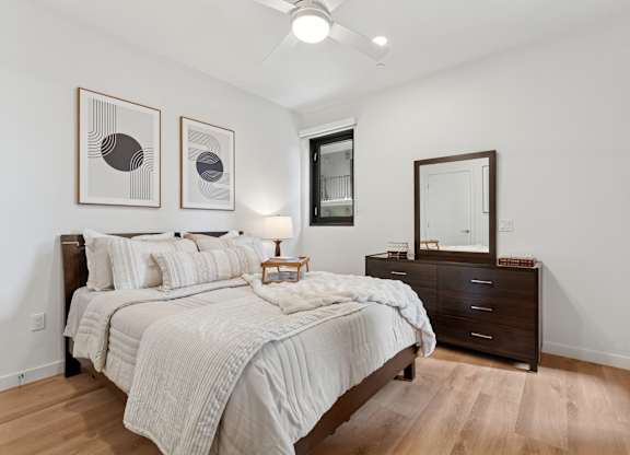 OnyxOnPark_SanDiego_CA_Model_1BR_bedroom