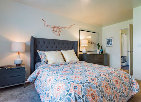 The Grove Apartments Bedroom