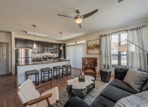 Living Area at Arden Woods Apartments, Spring, 77389