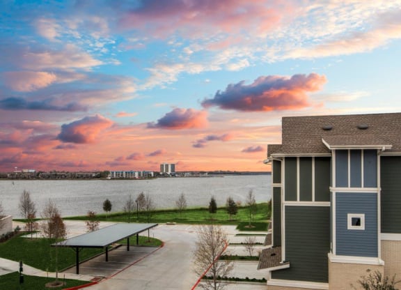 Aura Beacon Island Exterior and View