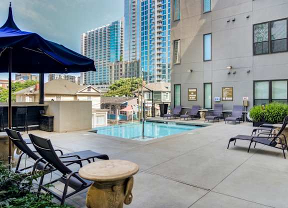 Axis Midtown Apartments in Atlanta, Georgia Pool and Lounge Chairs