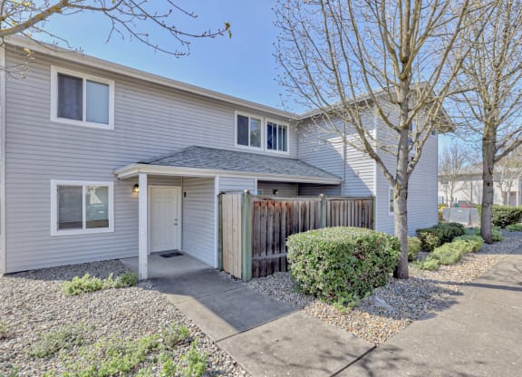 Brentwood Estates Springfield, OR building exterior