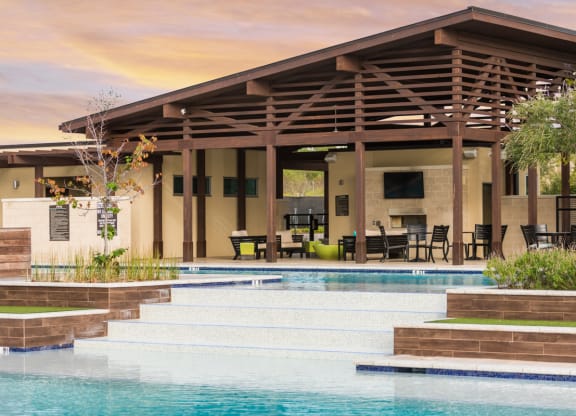 Discovery at the Realm Apartments pool and exterior clubhouse