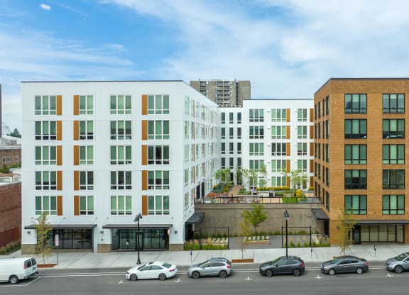 The Warren Apartments building exterior