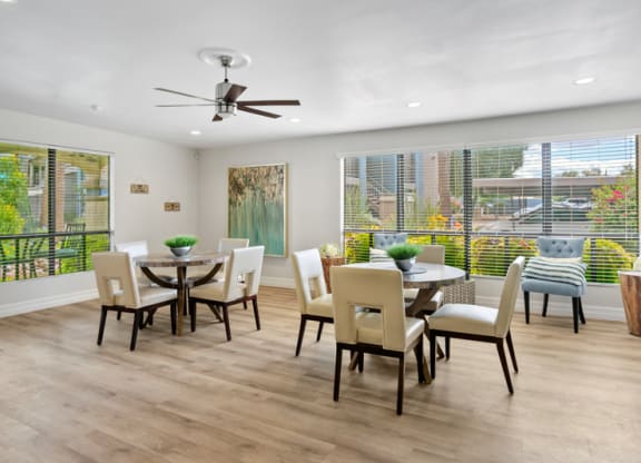 Domain 3201 Apartments Leasing Office and Lobby
