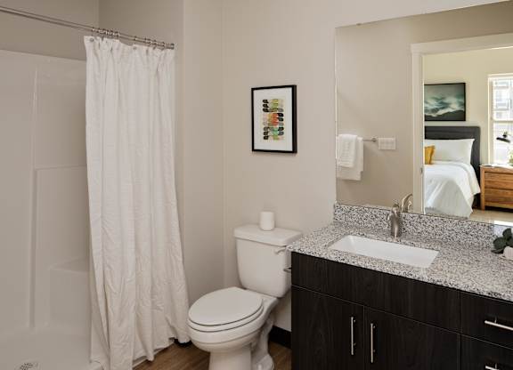 TheElwood_HappyValley_OR_2021_Bath2