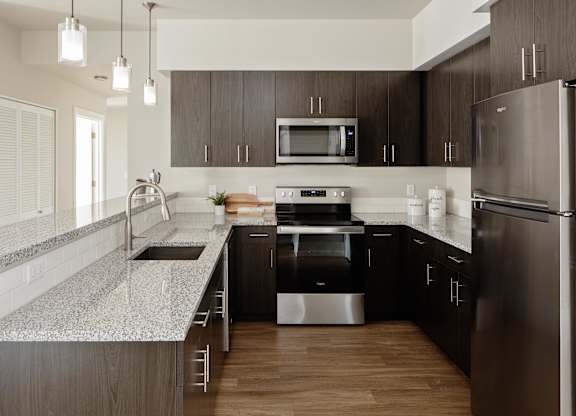 TheElwood_HappyValley_OR_2021_Kitchen