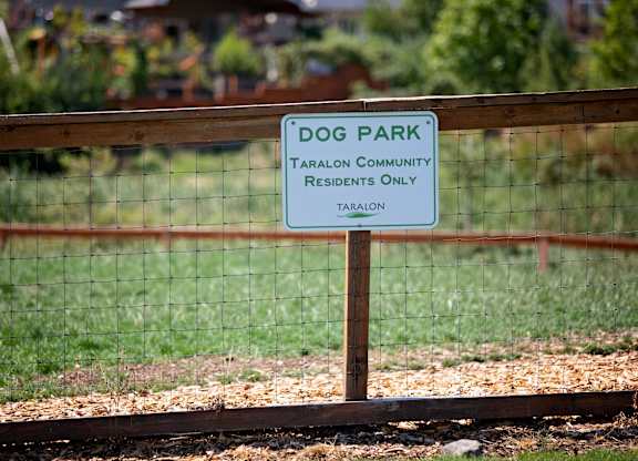 OR_HappyValley_TheElwood_Neighborhood_DogPark