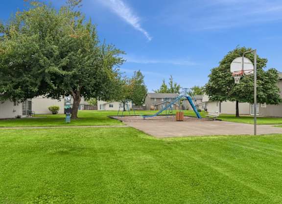 Evergreen Townhouses in Springfield, Oregon Playground