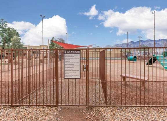 Fox Point Apartments in Tucson, Arizona Dog Park