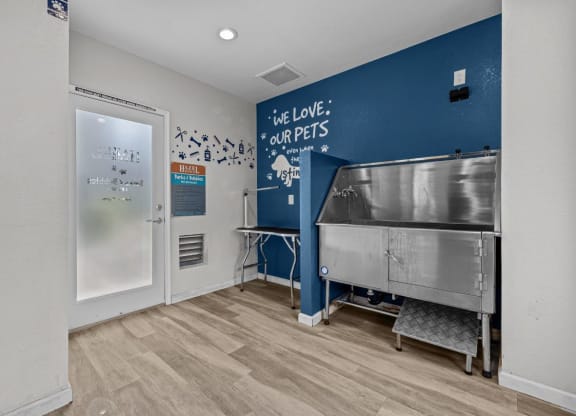 Hazel Ranch Apartments in Fair Oaks, California Dog Wash
