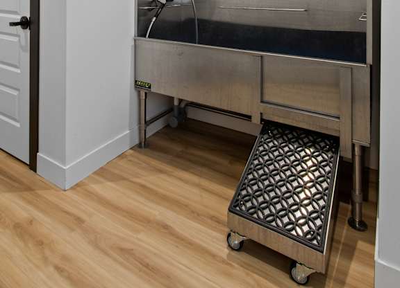 Vicinity at Horn Rapids Apartments Pet Spa