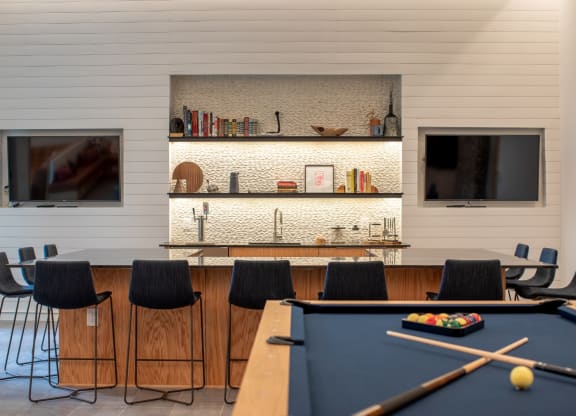 Heritage Plaza Amenities