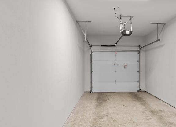LarkViewVillage_Eugene_OR_1x1A_Garage