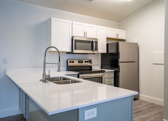 SITE Layton Apartments Vacant Kitchen