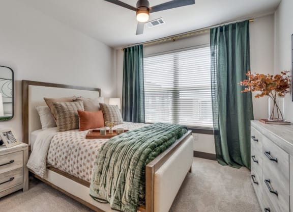 Lenox Cooper Apartments in Arlington, Texas Model Bedroom