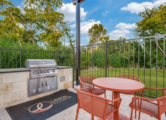 Lenox Cooper Apartments in Arlington, Texas Patio with BBQ