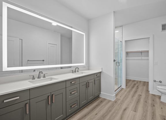 Lenox Katy Crossing Bathroom with Walk-In Closet