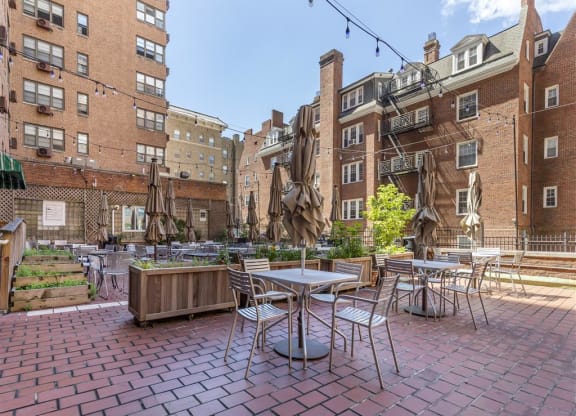The Broadview Apartments in Baltimore, Maryland Exterior and Patio