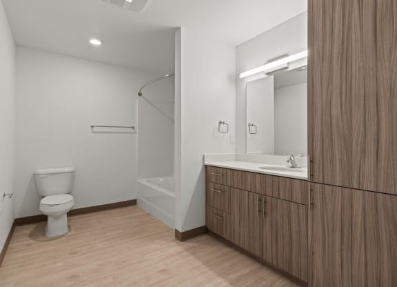 Mill Creek Apartments Bathroom with Bathtub