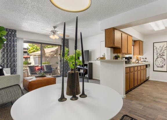 North Mountain Village Dining Area and Kitchen