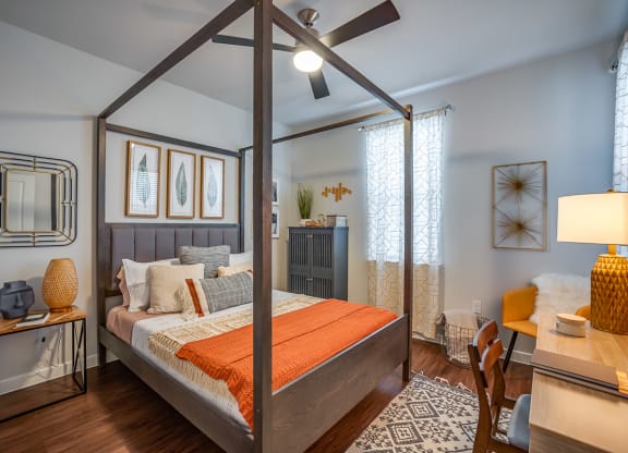 Discovery at the Realm Apartments Bedroom