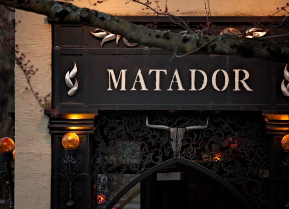 Matador Restaurant near The George Besaw