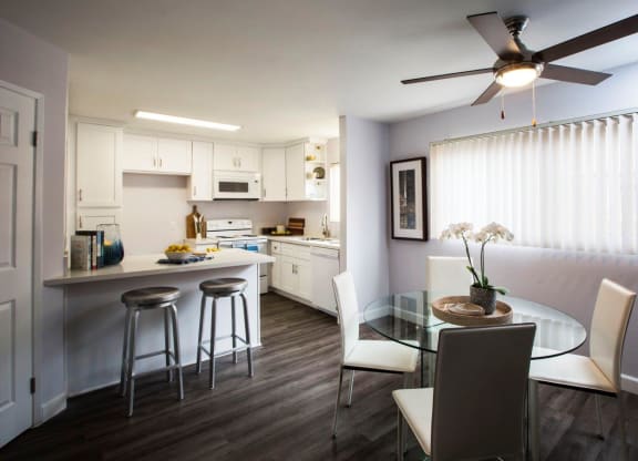 Ocean Breeze Villas Model Dining and Kitchen