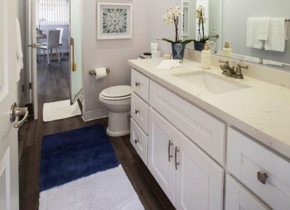 Ocean Breeze Villas Model Bathroom