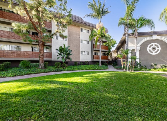Ocean Breeze Villas Exterior