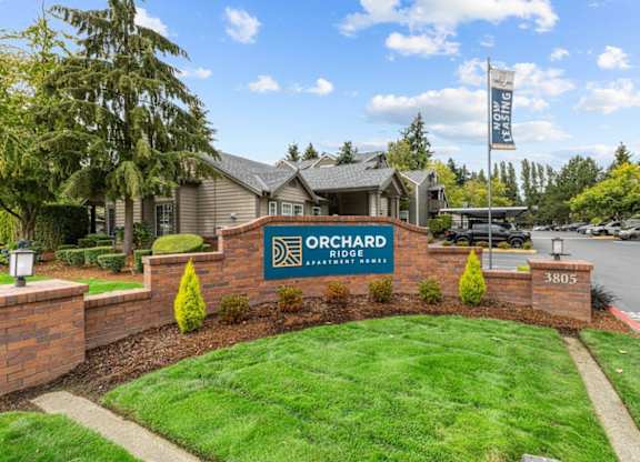 Orchard Ridge Apartments in Lynnwood, Washington Monument Sign