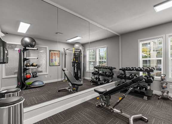 the gym at the estates apartments