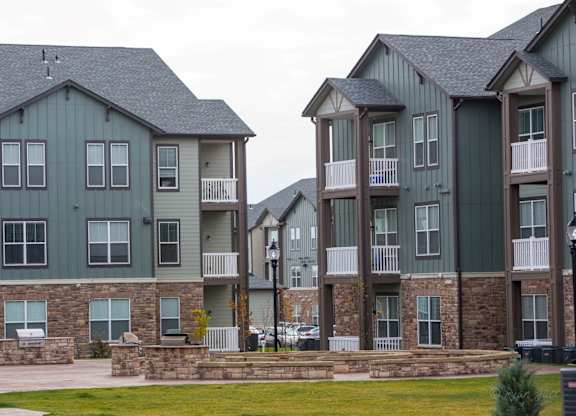 Sierra Ridge Exterior