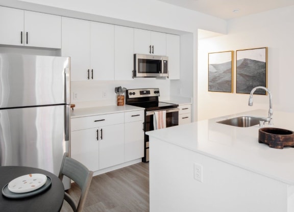 South Ridge Apartments Model Kitchen with Island