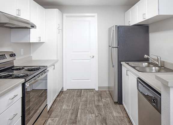 Stonesthrow Apartments_Tualatin, OR_Kitchen
