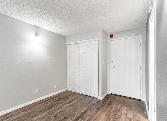 Luxe at Meridian Apartments Studio Bedroom