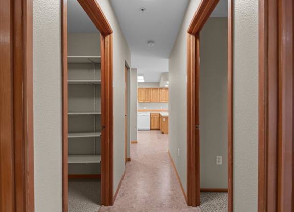 Sycamore Apartments in Walla Walla, Washington Hallway
