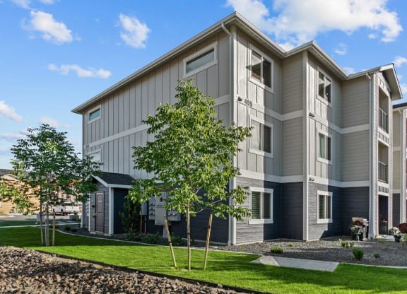 The Banks on Bradley Apartments in Richland, Washington Exterior