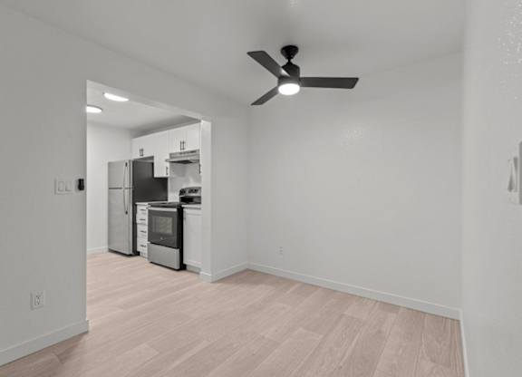 The Marina at Martha Lake Apartments in Bothell, WA Dining Room and Kitchen