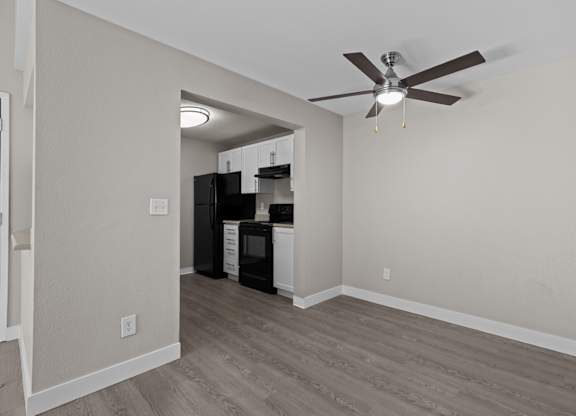 The Marina at Martha Lake Apartments in Bothell, WA Dining Room and Kitchen