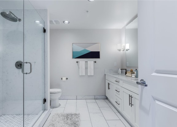 The Mercer Apartments Penthouse Bathroom