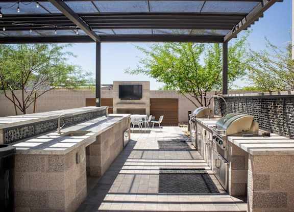 Trovita Rio Apartments in Tempe, Arizona BBQ Area