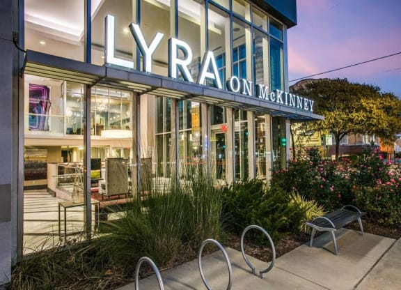 Lyra on McKinney Exterior