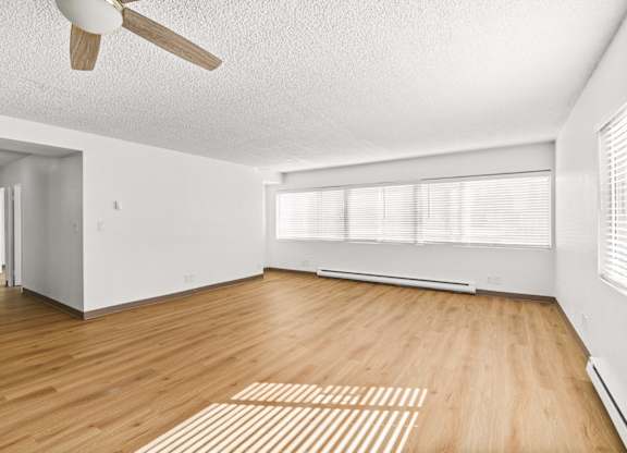 PattersonTower_Eugene_OR_LivingRoom