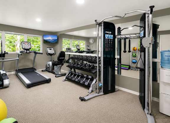Fitness Center at Vista Ridge Apartments, Washington