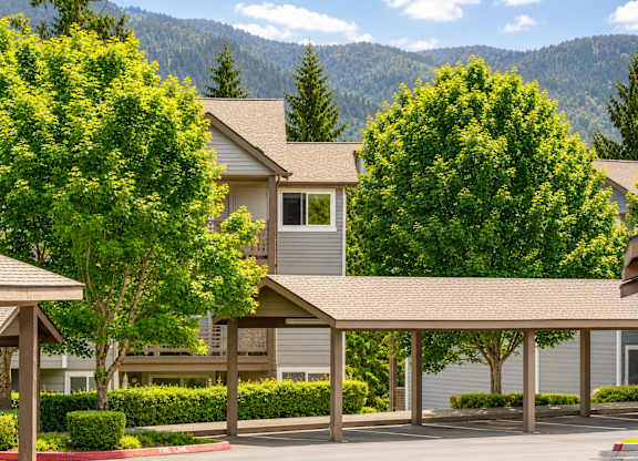 Exterior View Of Property at Vista Ridge Apartments, Issaquah, WA 