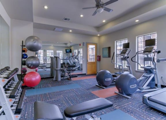 Volar Apartments Clubhouse Fitness Center